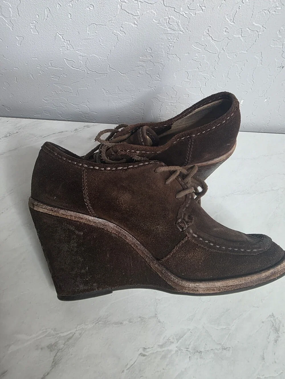 Frye Chucka Caroline Women's Brown Suede Wedge Lace-Up Shoes Size 7M‎